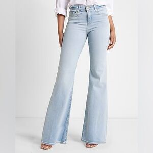 EXPRESS 70s Flare Mid Rise Jeans